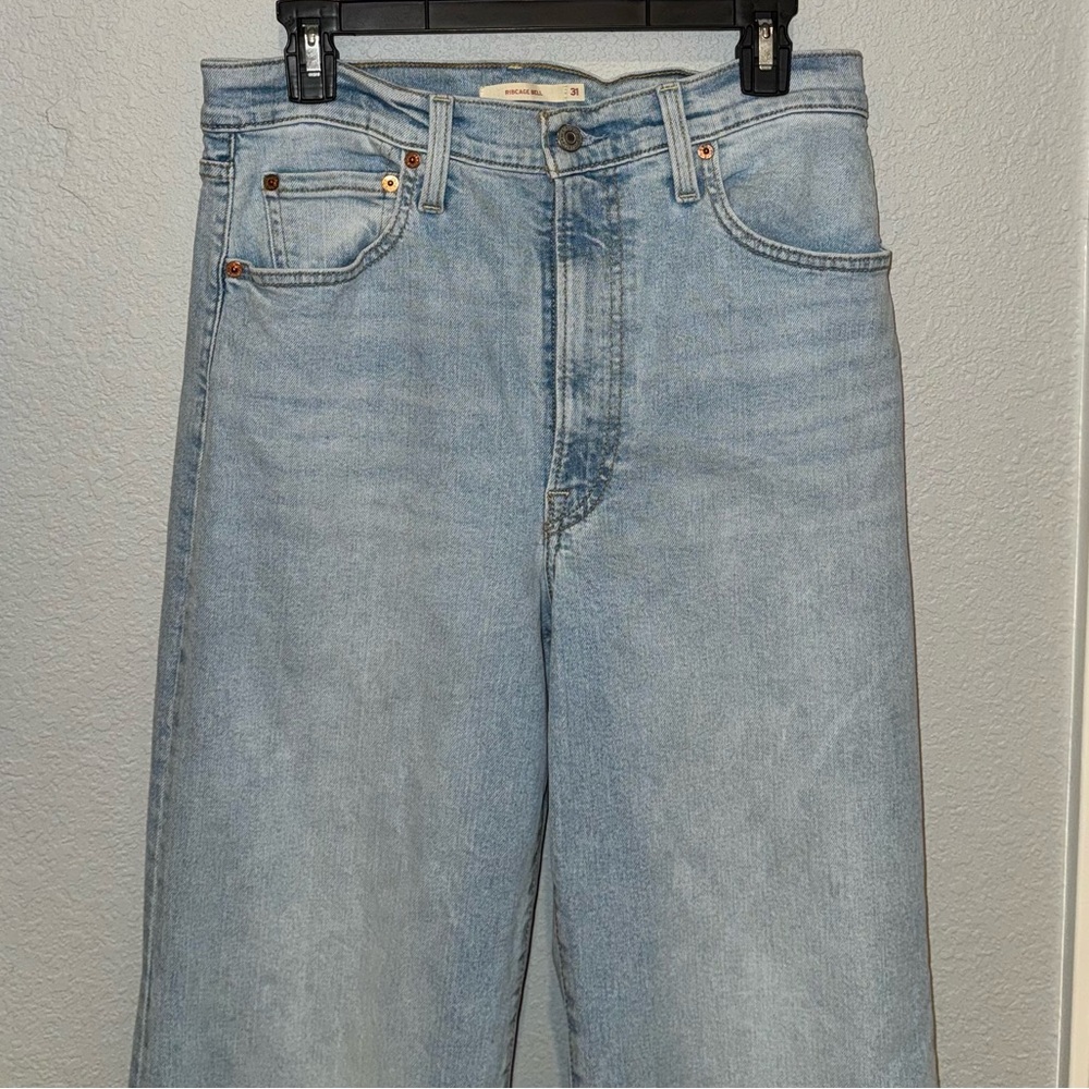 Levi's Ribcage Bell - Picture 2 of 6